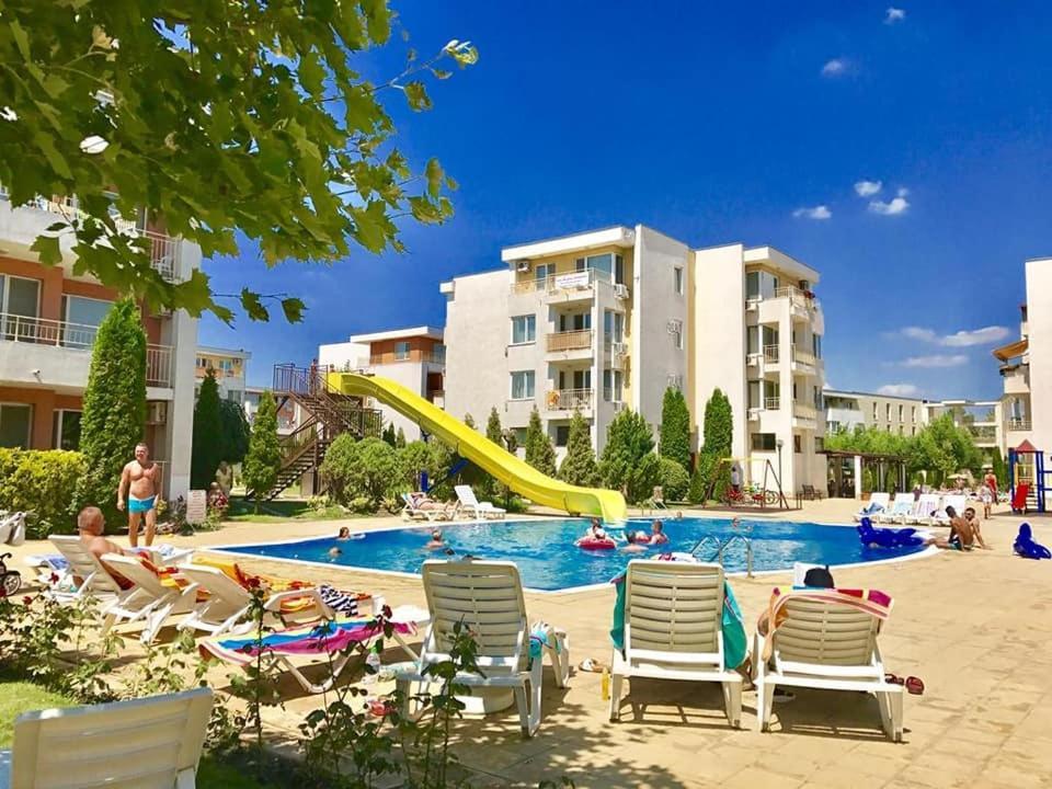 Holiday Fort Golf Club - Premium Apartments Napospart Kültér fotó