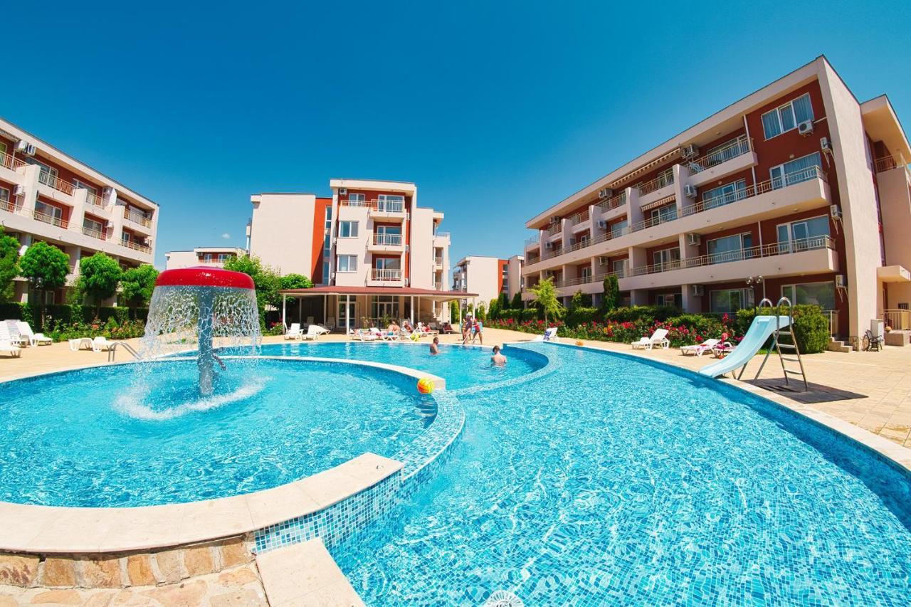 Holiday Fort Golf Club - Premium Apartments Napospart Kültér fotó