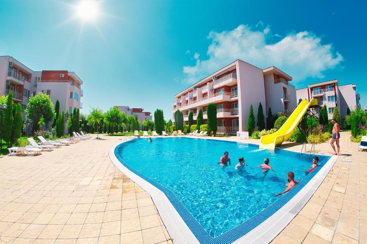 Holiday Fort Golf Club - Premium Apartments Napospart Kültér fotó