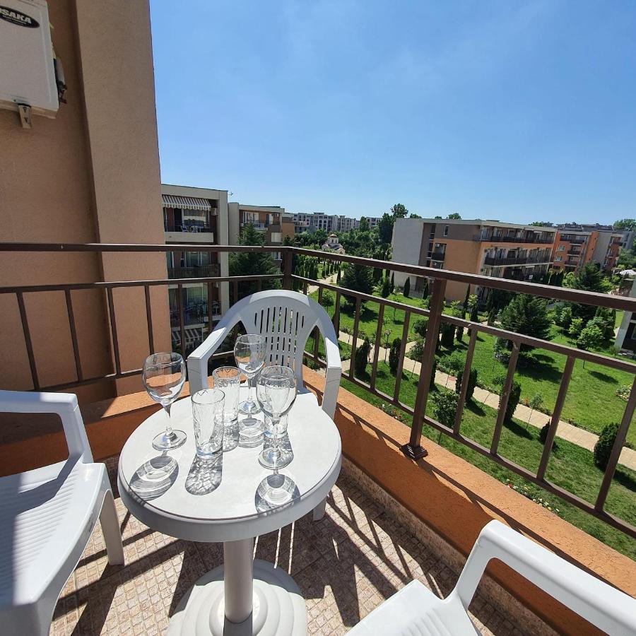 Holiday Fort Golf Club - Premium Apartments Napospart Kültér fotó